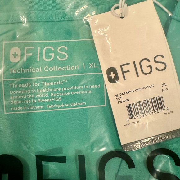Figs Surgical Green Catarina One-Pocket Blue Scrub Top - Picture 2 of 3